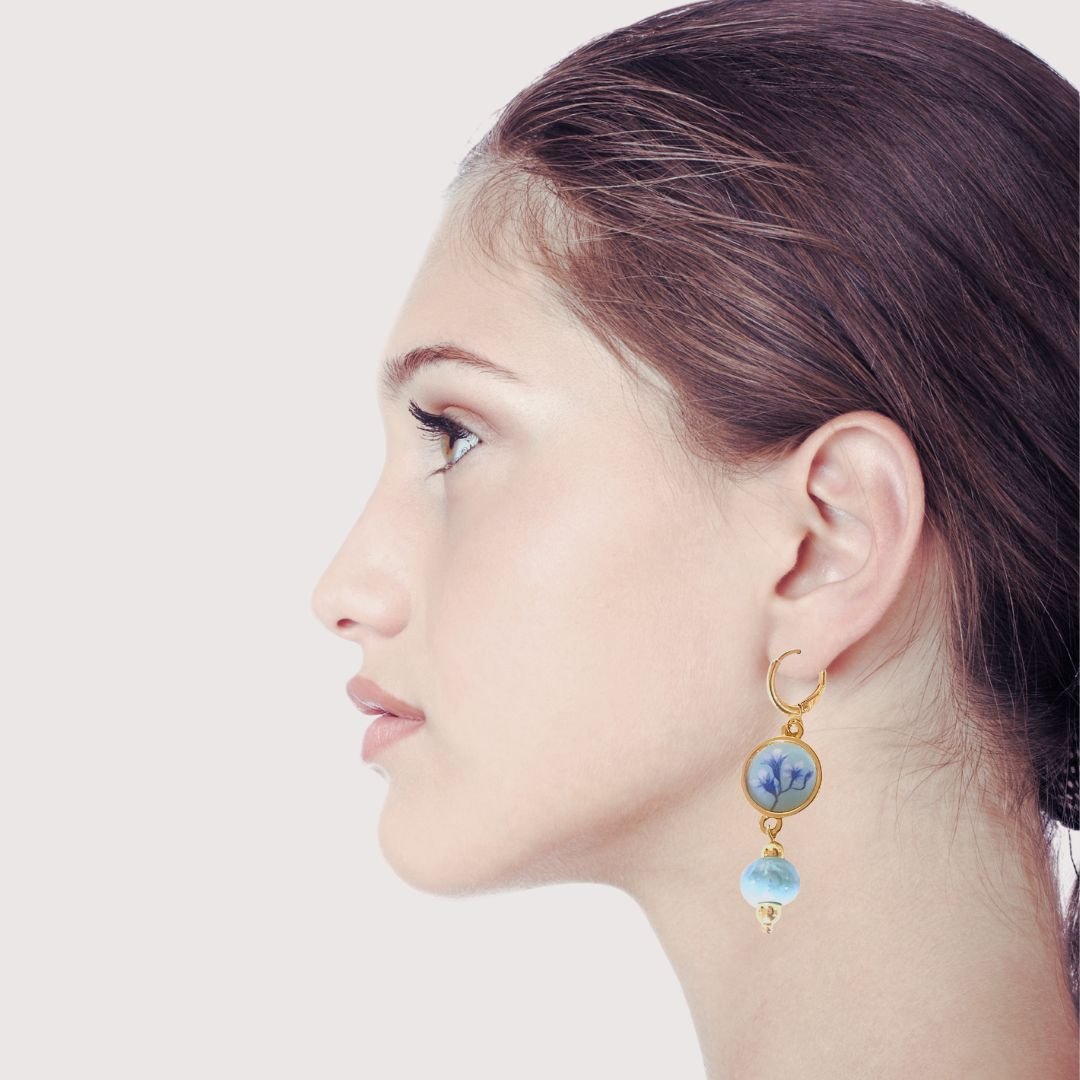 Boucles d’oreilles avec des fleurs de Lin - Julie COLLEONI